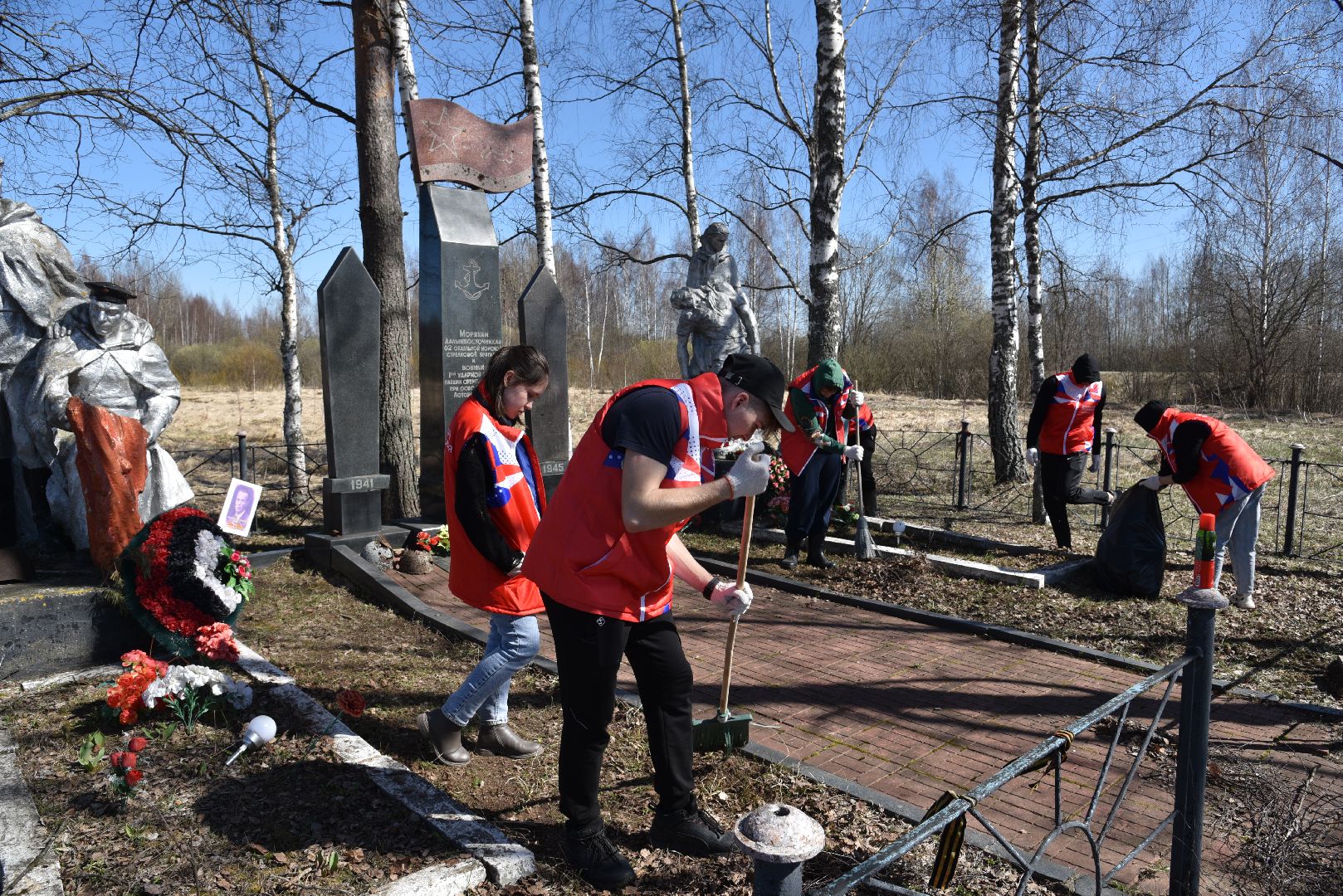 лотошино, волонтер подмосковья, день победы,