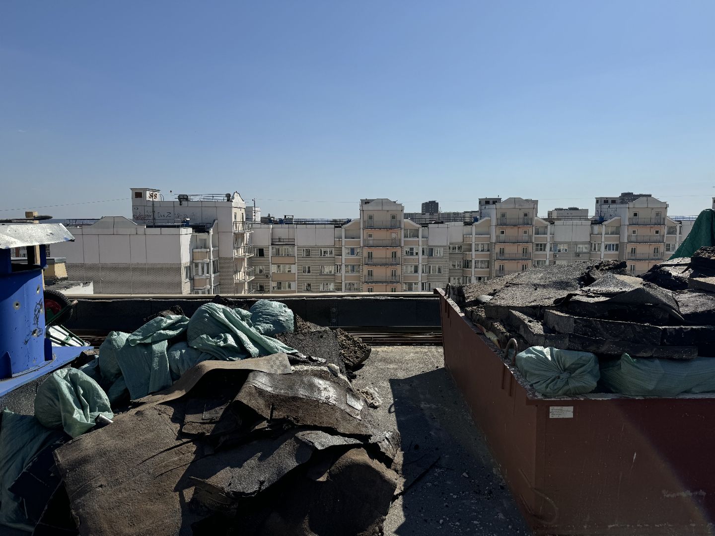 ремонт крыши , ленинский городской округ, последствия атаки беспилотников ,