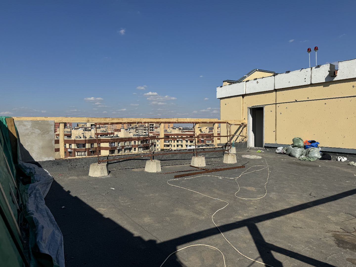 ремонт крыши , ленинский городской округ, последствия атаки беспилотников ,