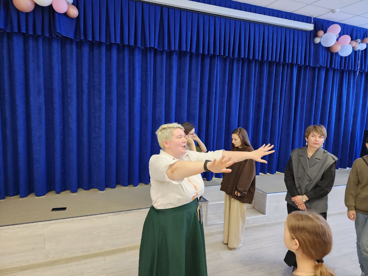 сергиев посад, гимназия 5, советник директора, советник-методист, логинова полина,