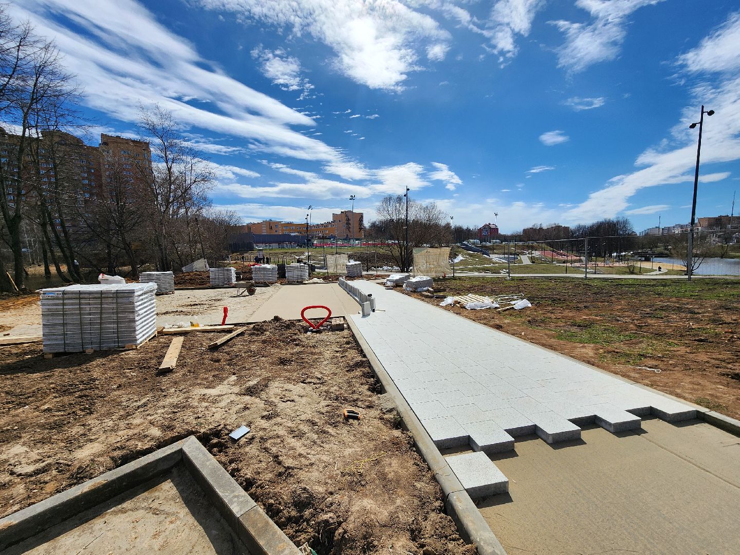 Чехов, улица Береговая, набережная реки теребенка, благоустройство, реконструкция, обновление, смотровая площадка, пешеходные дорожки, сеть водоснабжения, туалет, госпрограмма московской области, формирование комфортной городской среды,