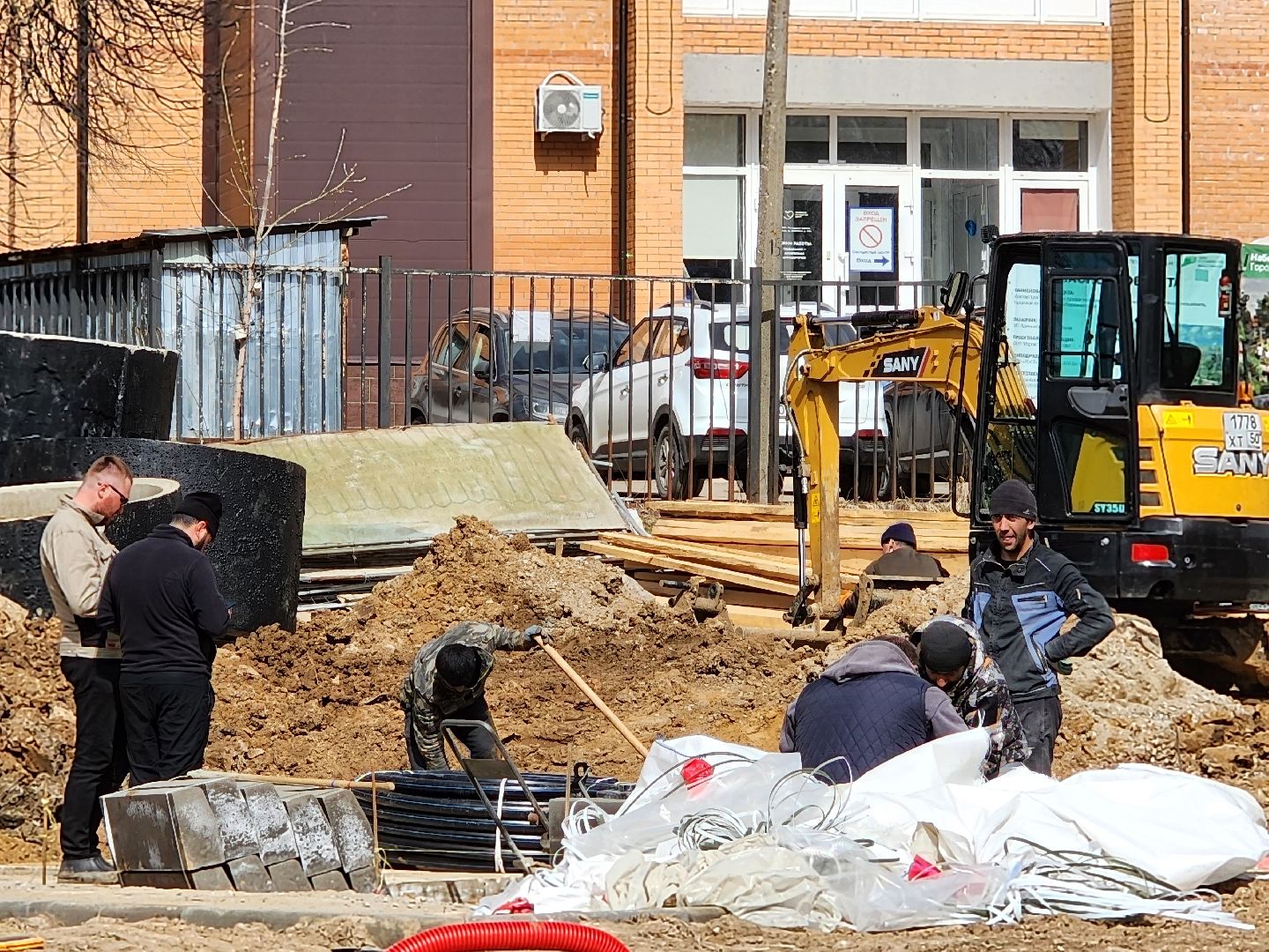 Чехов, улица Береговая, набережная реки теребенка, благоустройство, реконструкция, обновление, смотровая площадка, пешеходные дорожки, сеть водоснабжения, туалет, госпрограмма московской области, формирование комфортной городской среды,