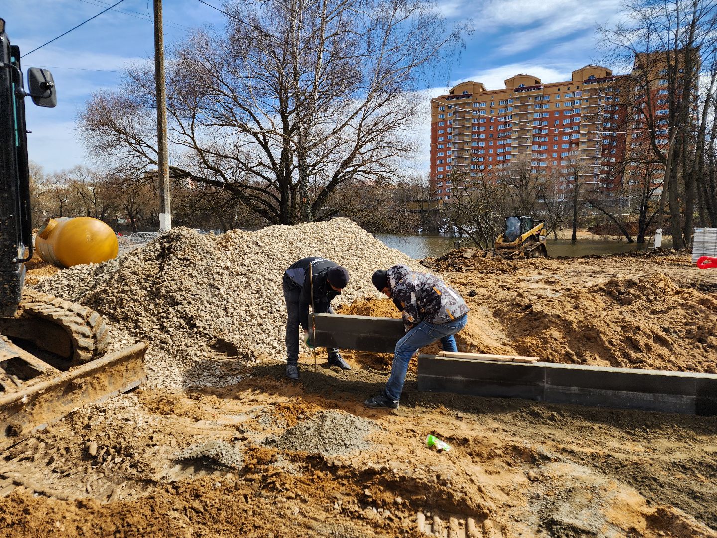 Чехов, улица Береговая, набережная реки теребенка, благоустройство, реконструкция, обновление, смотровая площадка, пешеходные дорожки, сеть водоснабжения, туалет, госпрограмма московской области, формирование комфортной городской среды,