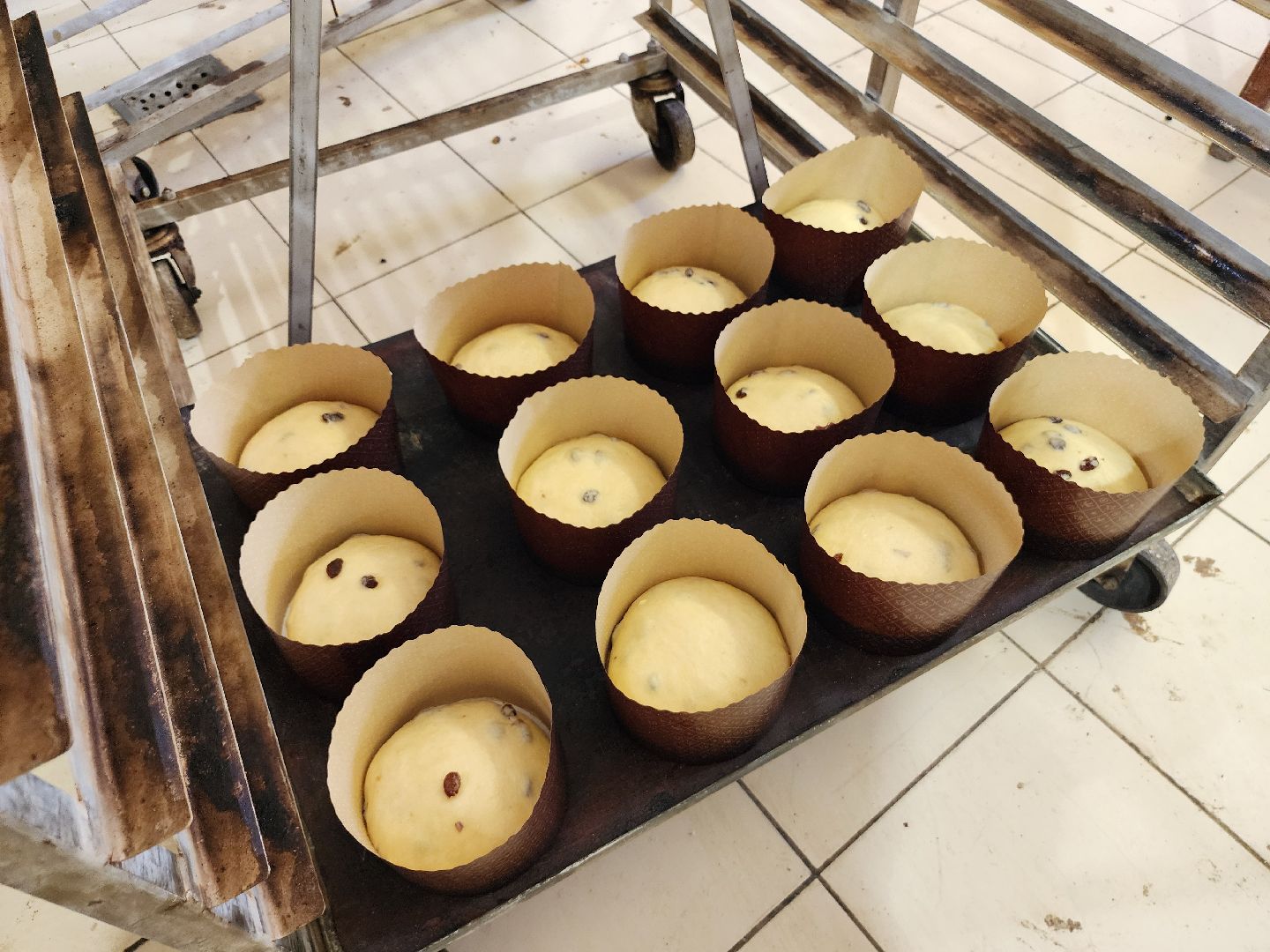 серпухов, владычный монастырь, улица октябрьская, монастырская пекарня, пасхальные куличи,