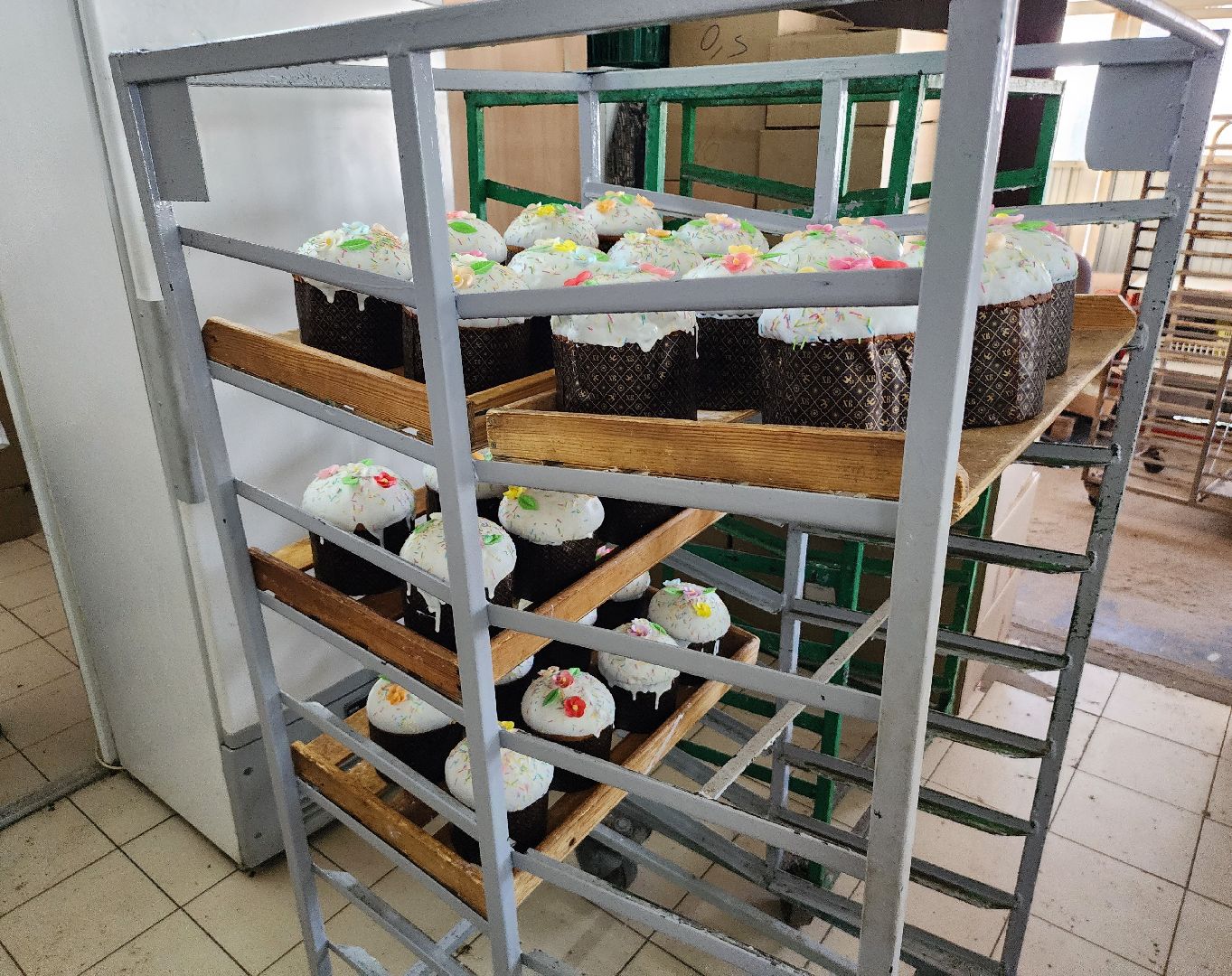 серпухов, владычный монастырь, улица октябрьская, монастырская пекарня, пасхальные куличи,