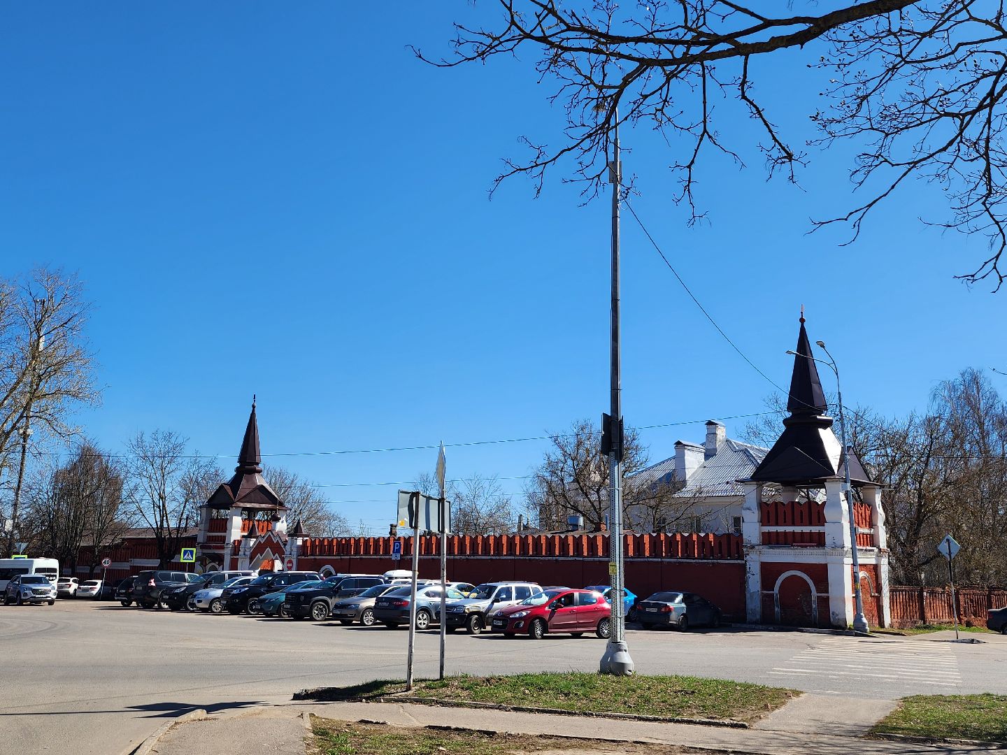 серпухов, владычный монастырь, улица октябрьская, монастырская пекарня, пасхальные куличи,