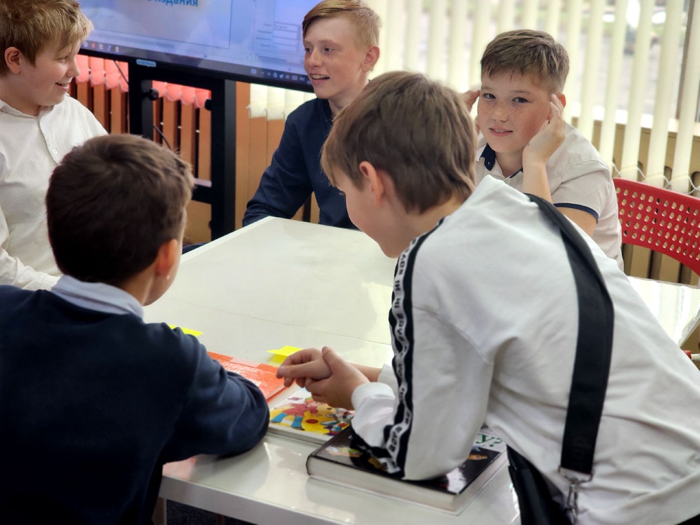 дубна, библиотека левобережья, трудоквест, профориентация,