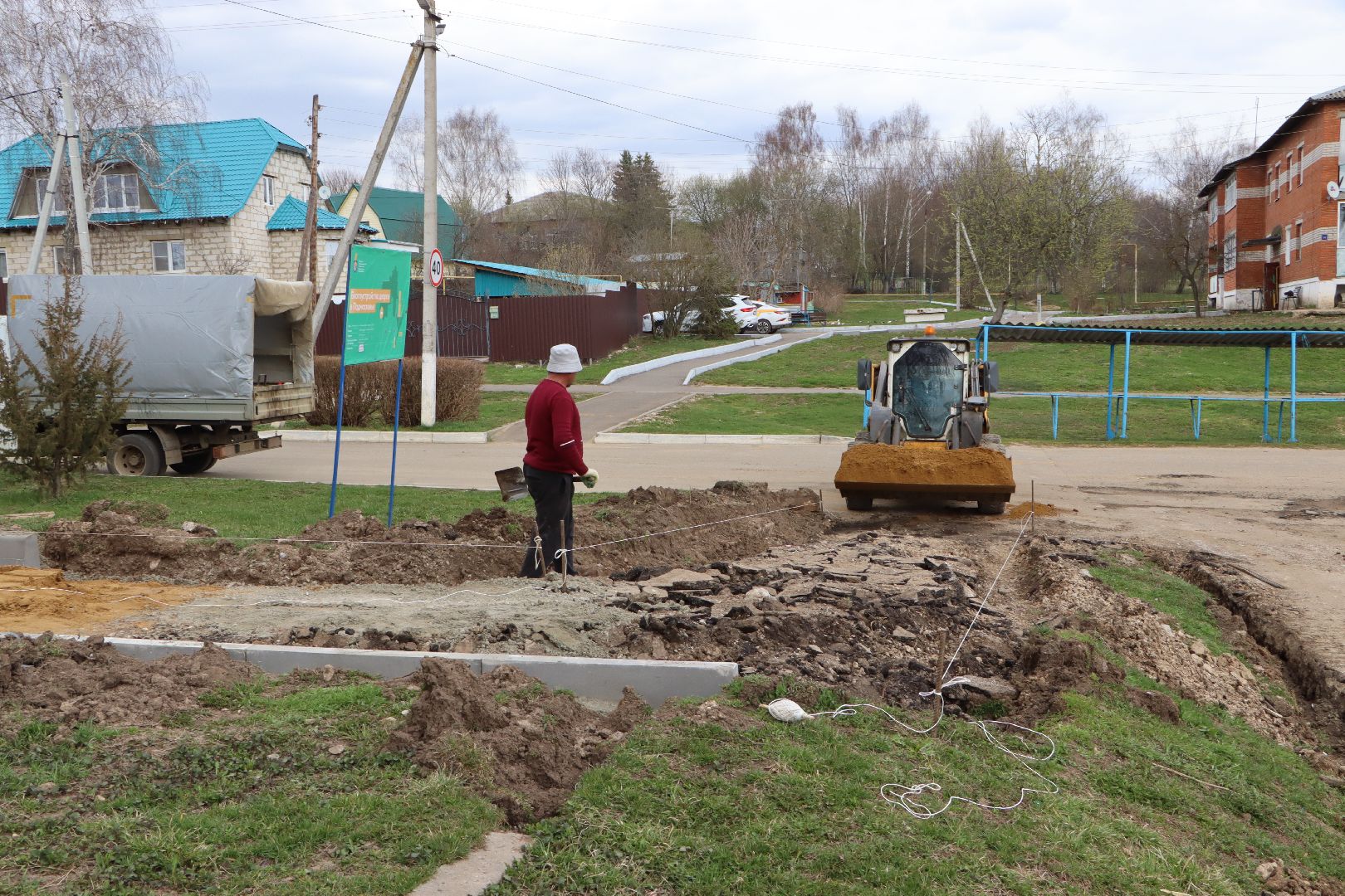 благоустройство, комплексное благоустройство дворовой территории, Формирование комфортной городской среды, Жилье и городская средаt, серебряные прудывидео с коптера,