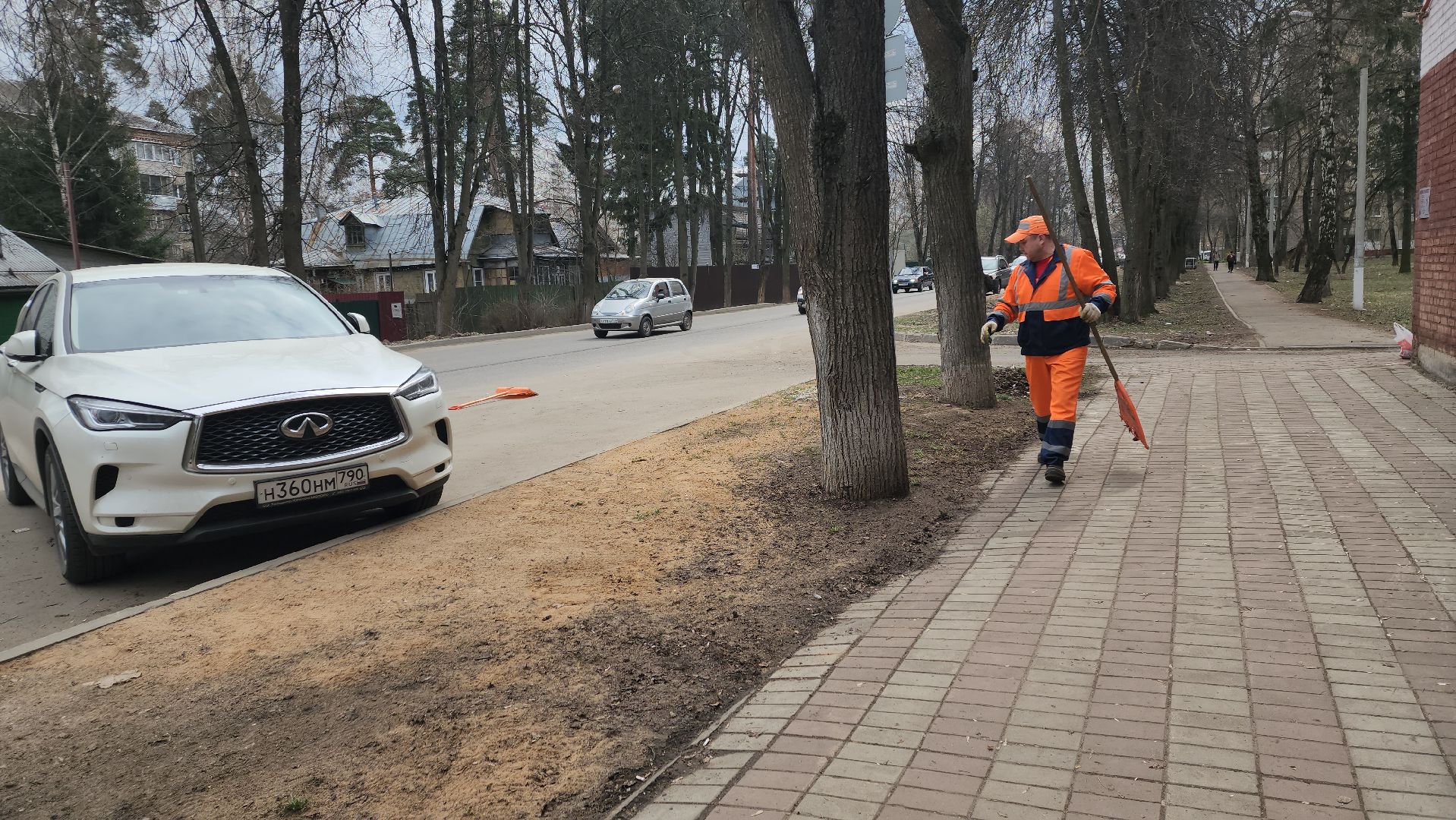 пушкино, уборка территорий, коммунальная служба, мои документы, уборка газонов,вертикалки,