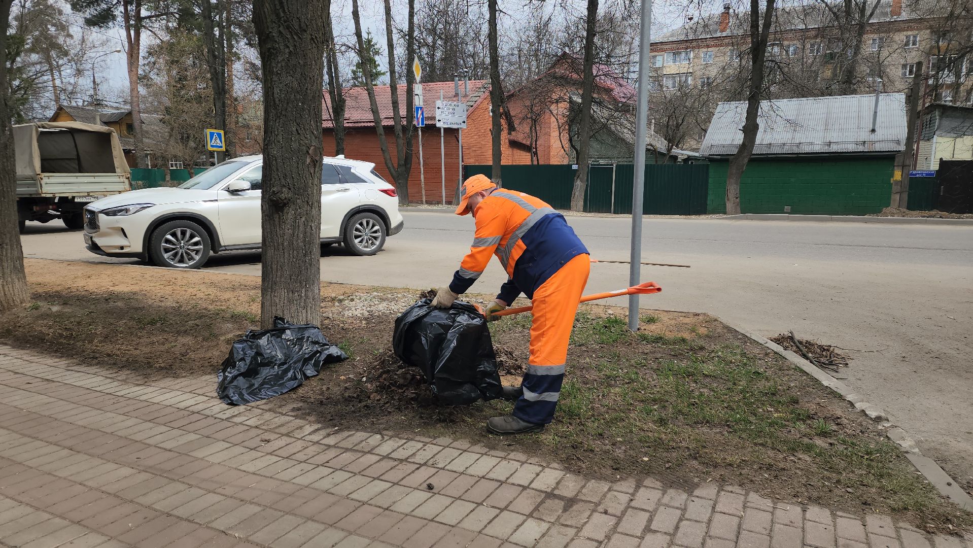 пушкино, уборка территорий, коммунальная служба, мои документы, уборка газонов,вертикалки,