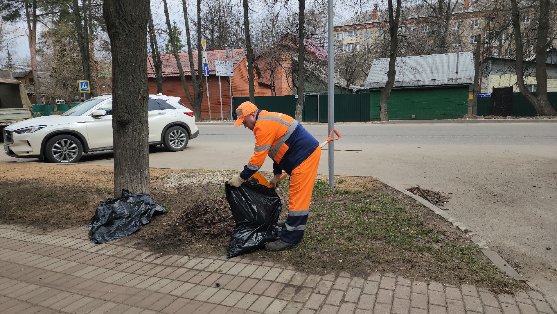пушкино, уборка территорий, коммунальная служба, мои документы, уборка газонов,вертикалки,