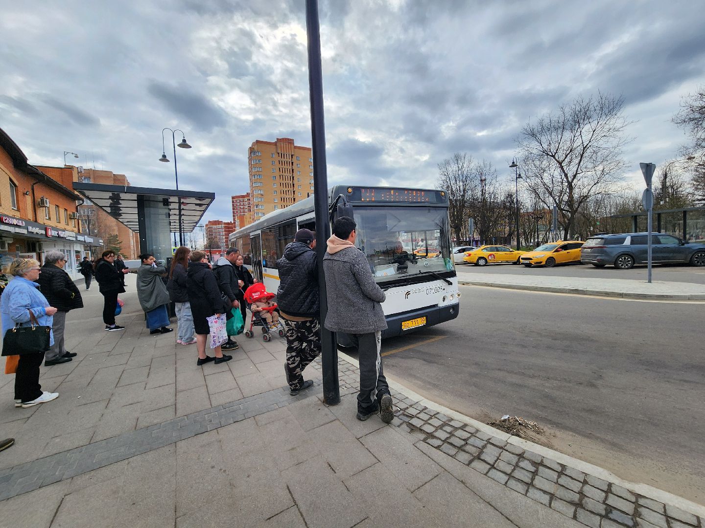 Автобусы, Истра, Пасха,