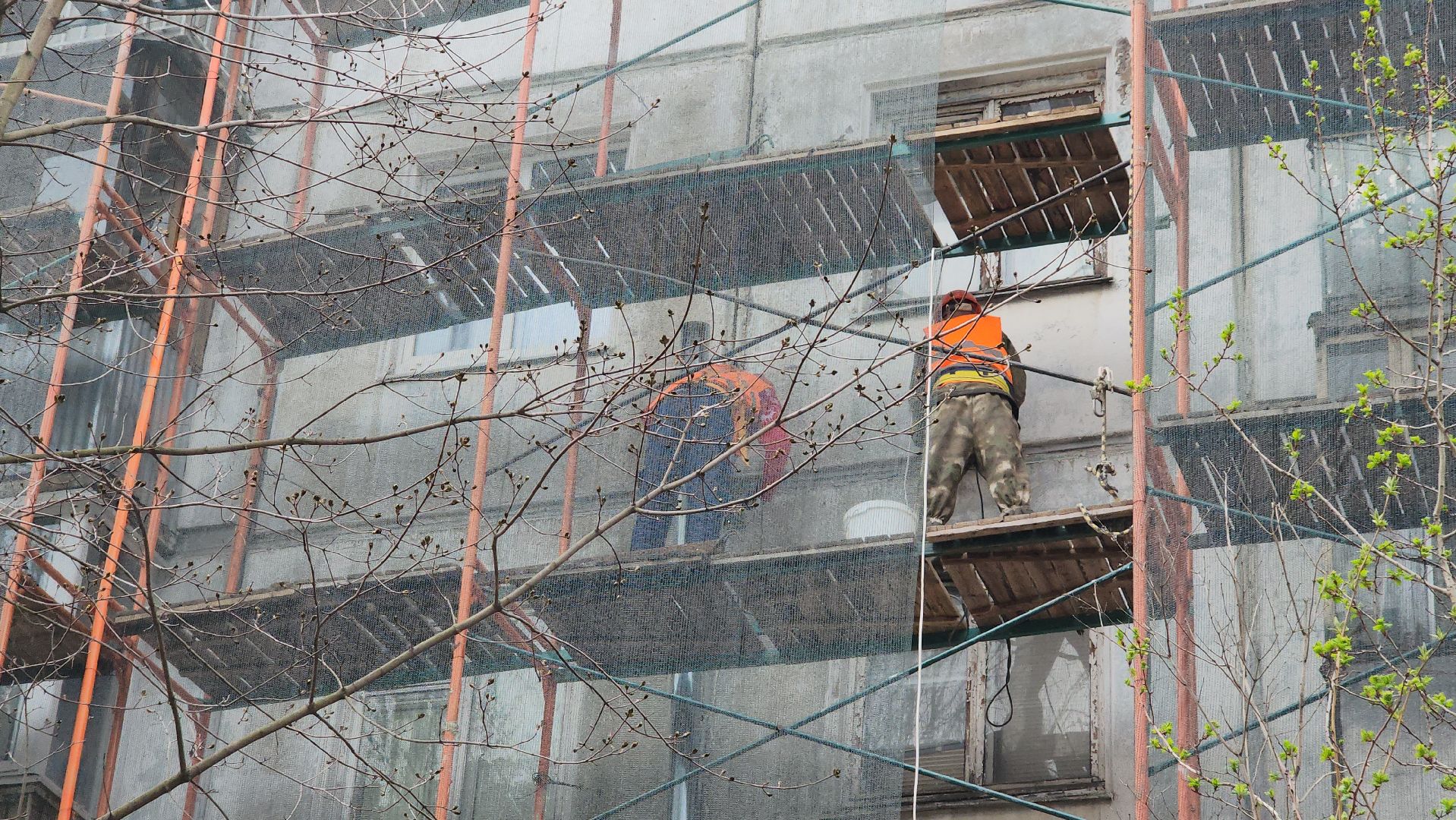 пушкино, капремонт, ремонт фасада дома, подрядная организация, штукатурные работы,вертикалки,