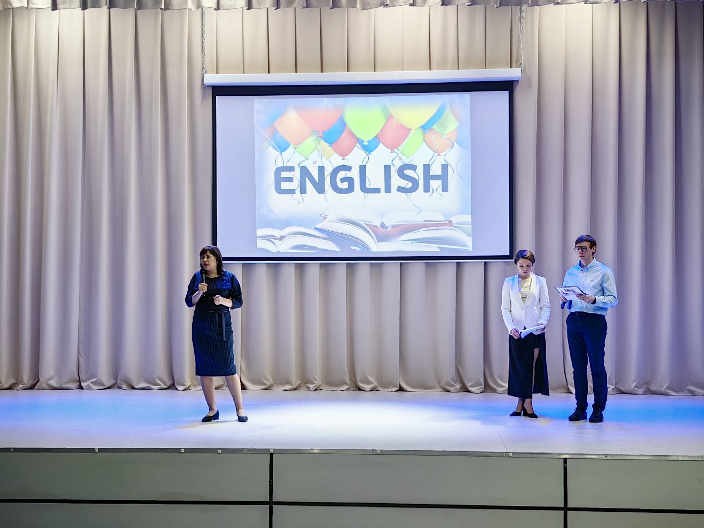 100 баллов для победы, выпускник, егэ, экзамен, акция,