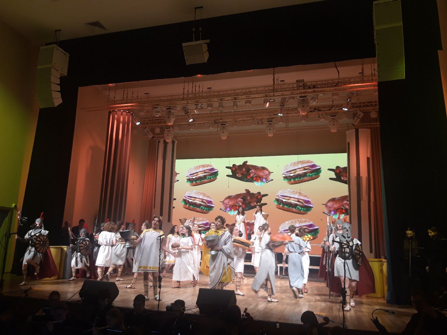 концерт, театр, школы,