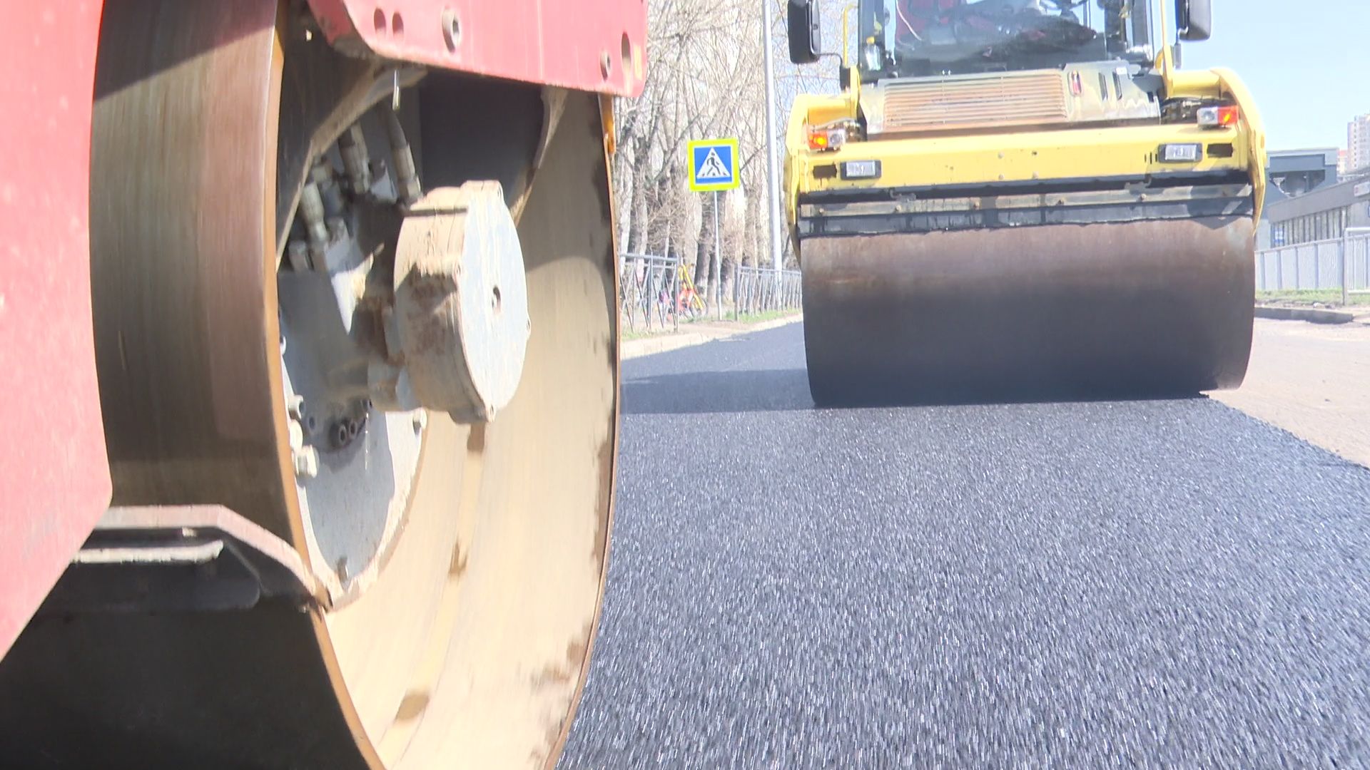 Реутов, асфальт, каток, ремонт дорог,