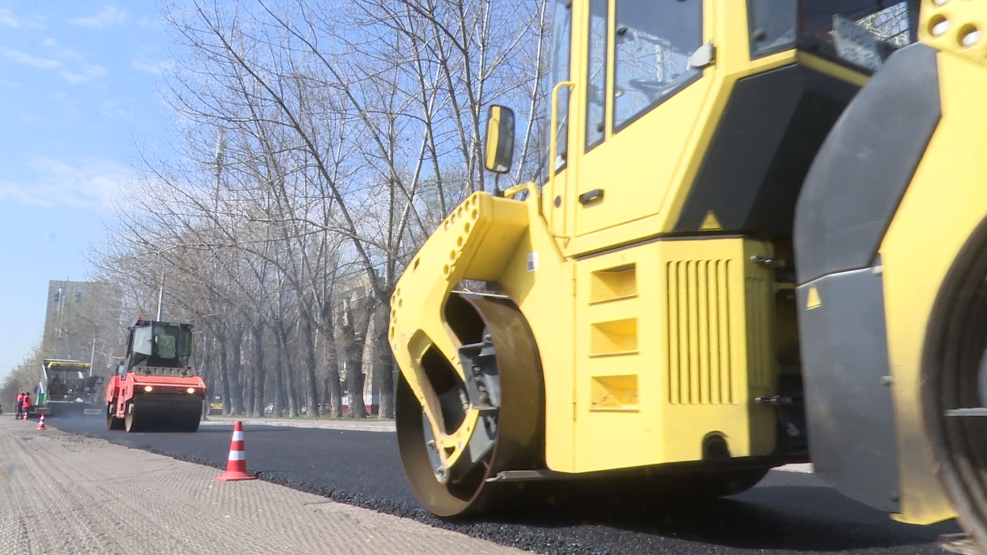 Реутов, асфальт, каток, ремонт дорог,