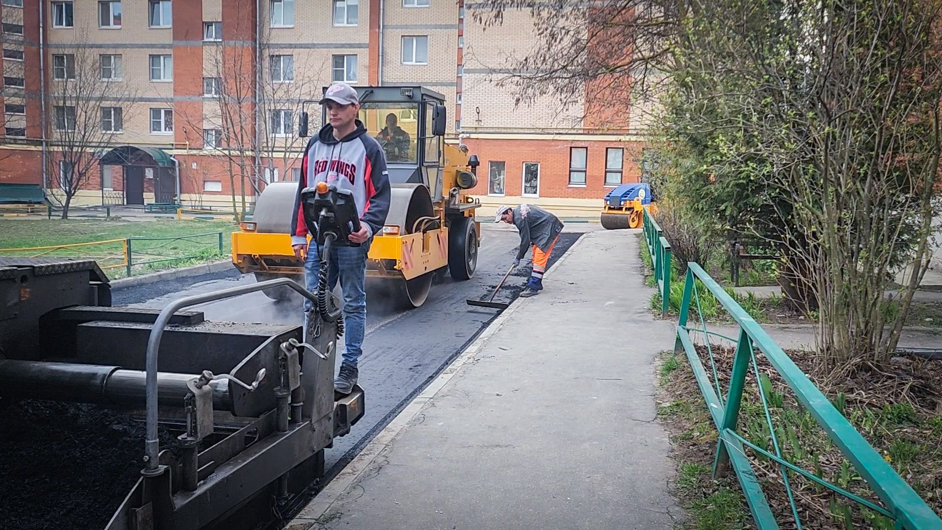 Бронницы, Ремонт дороги , Каширский переулок 59 , Укладка асфальта ,