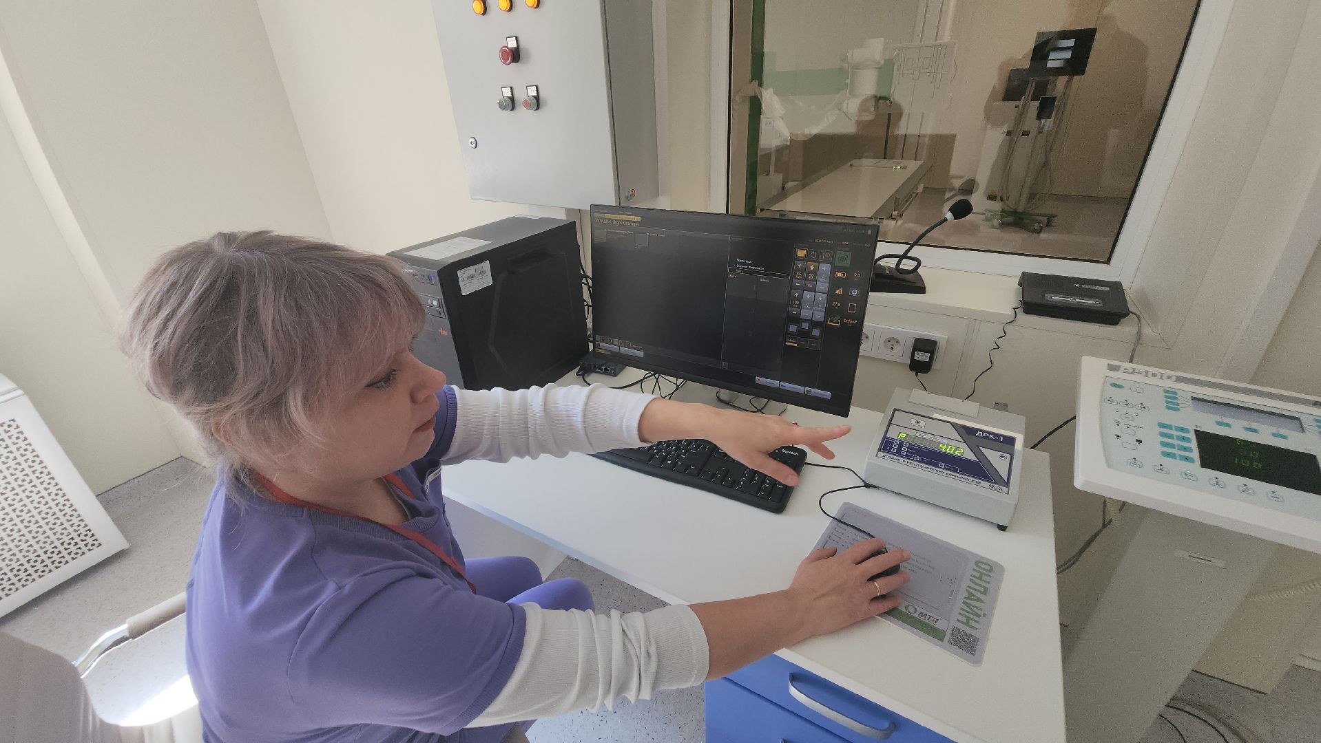 долгопрудный, дцгб, рентген-аппарат, поворотное кресло, излучатель, лаборант-рентгенолог,