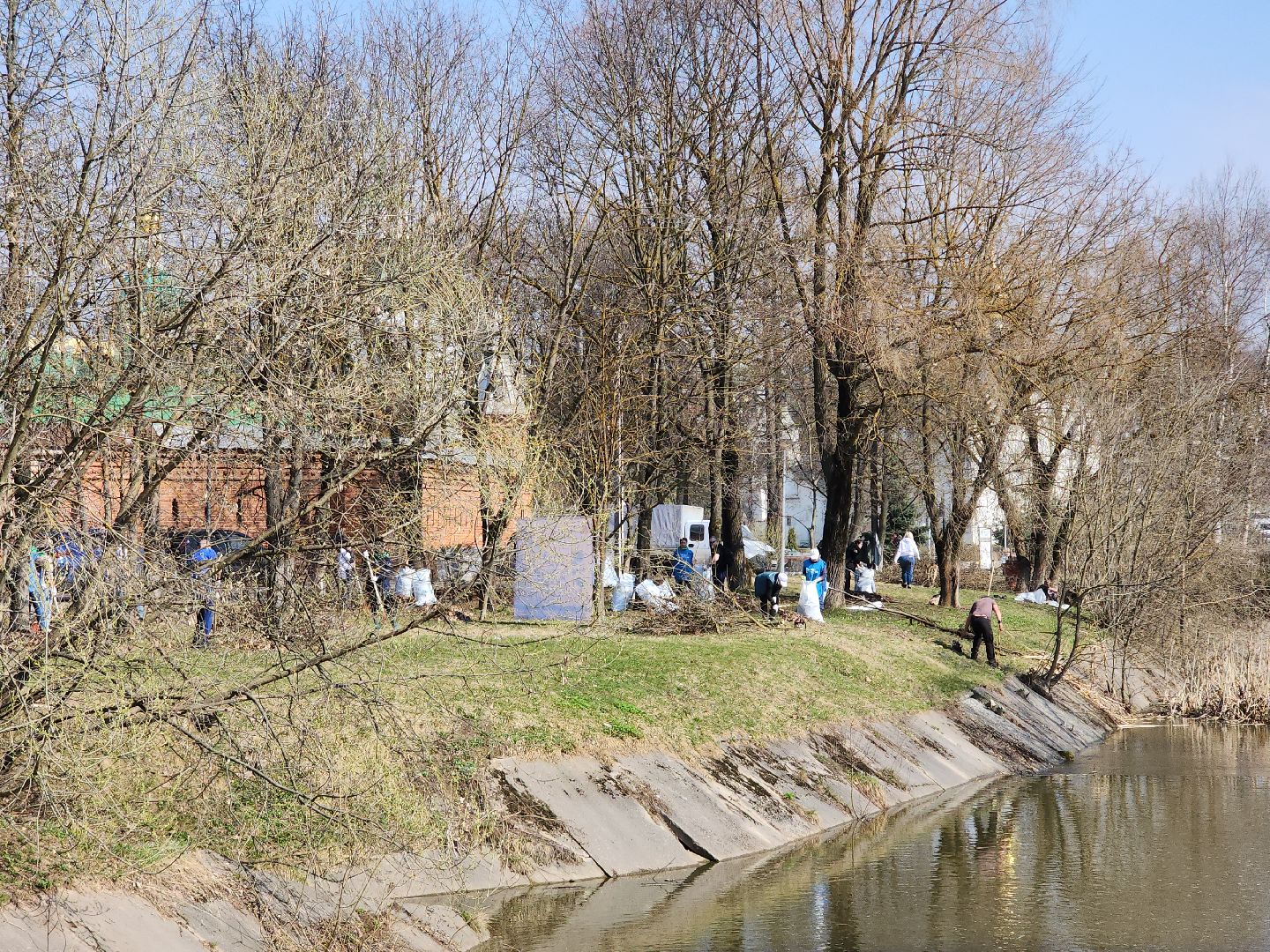 сергиев посад, кончура, очистка водоема, вода россии,