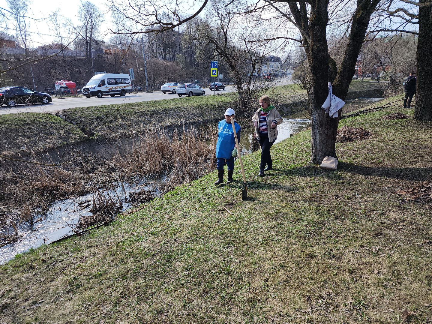 сергиев посад, кончура, очистка водоема, вода россии,