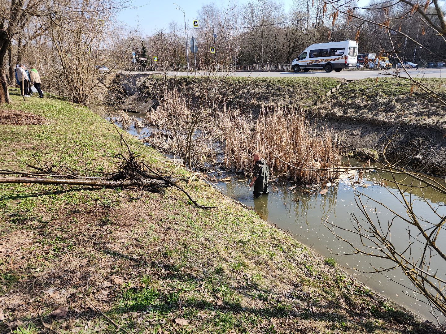 сергиев посад, кончура, очистка водоема, вода россии,