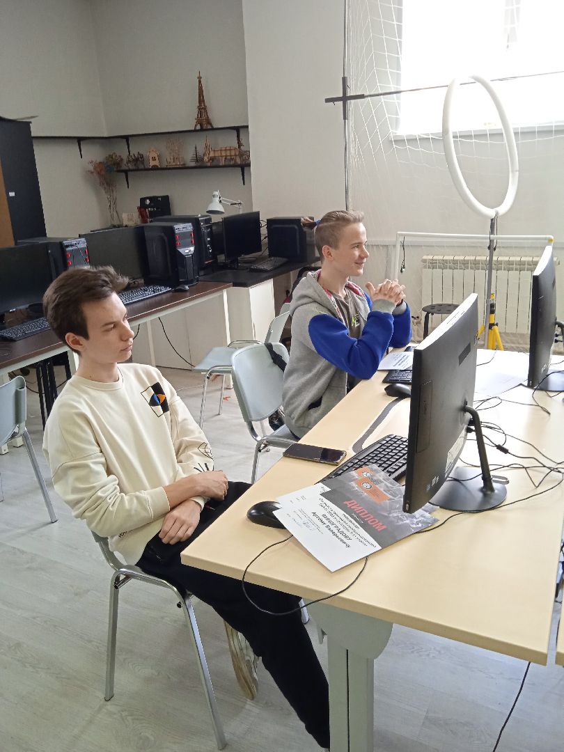 Виноградов, Артём, дежурный, планете, Роскосмос, смена, федеральная