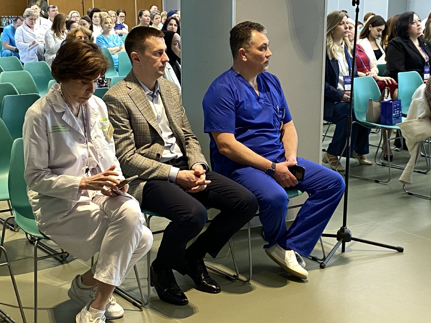 Клинический центр Рошаля , офтальмология, офтальмологическое оборудование,