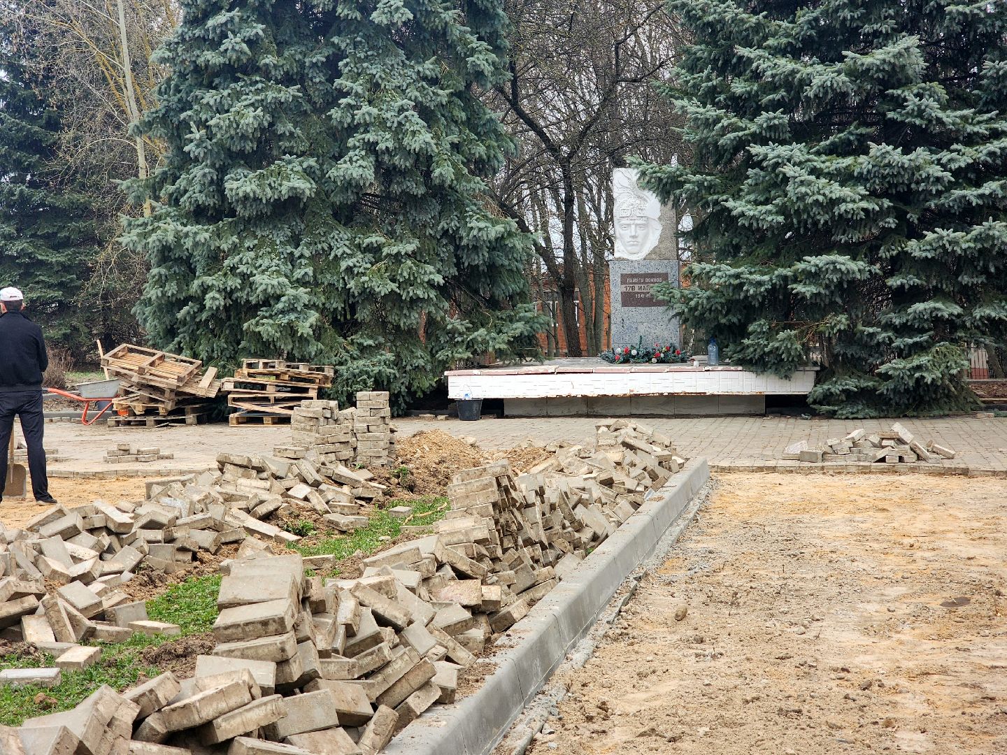 липицы, серпухов, 80 - летие победы, благоустройство памятников,