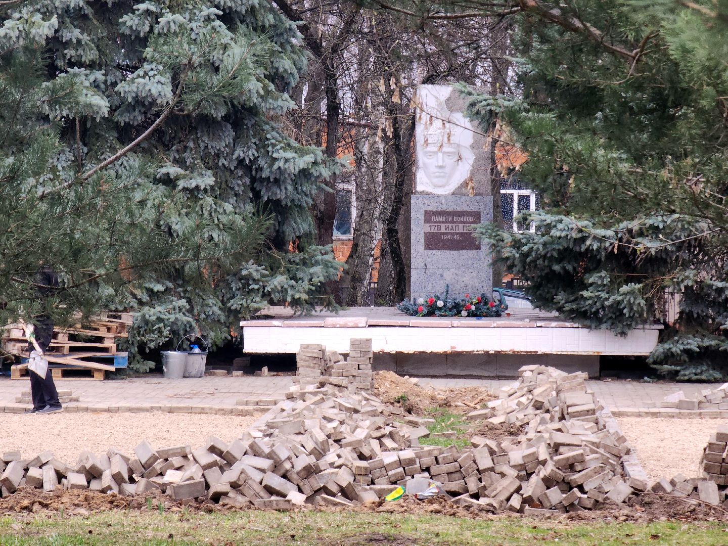 липицы, серпухов, 80 - летие победы, благоустройство памятников,