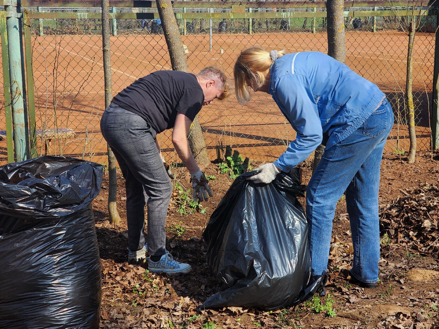 дубна, набережная, субботник, мы за чистоту, волонтеры подмосковья, молодая гвардия,
