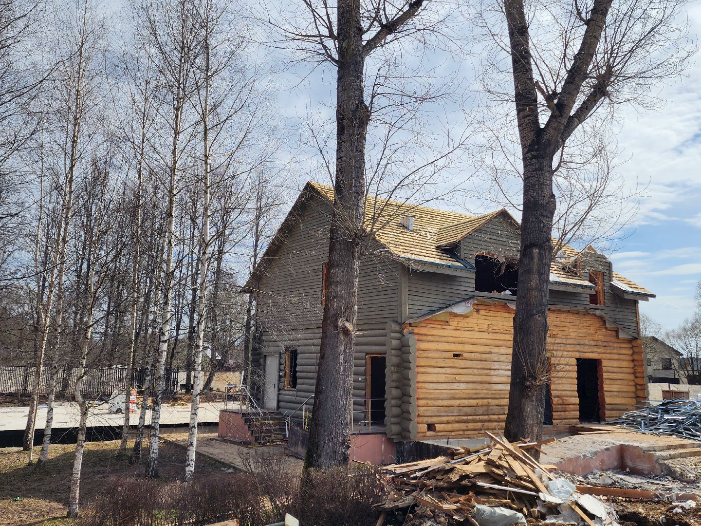 Чехов, село Мелихово, музей-заповедник Мелихово, депутат Госдумы РФ, Александр Коган, встреча с жителями, обращения жителей, реконструкция музея, благоустройство, привокзальная площадь,