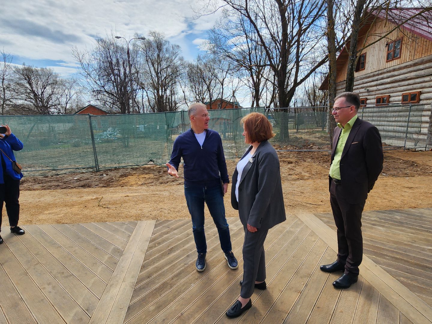 Чехов, село Мелихово, музей-заповедник Мелихово, депутат Госдумы РФ, Александр Коган, встреча с жителями, обращения жителей, реконструкция музея, благоустройство, привокзальная площадь,