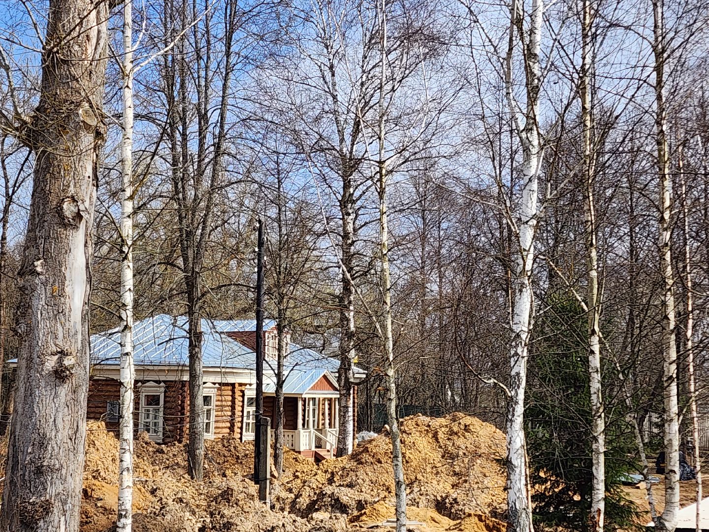 Чехов, село Мелихово, музей-заповедник Мелихово, депутат Госдумы РФ, Александр Коган, встреча с жителями, обращения жителей, реконструкция музея, благоустройство, привокзальная площадь,