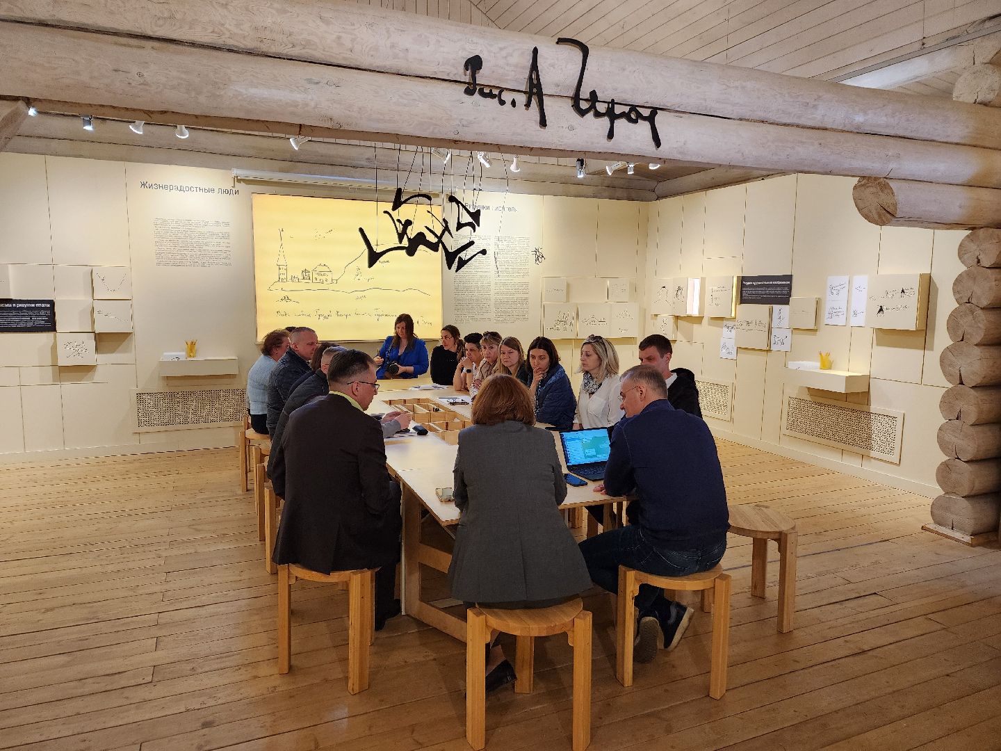 Чехов, село Мелихово, музей-заповедник Мелихово, депутат Госдумы РФ, Александр Коган, встреча с жителями, обращения жителей, реконструкция музея, благоустройство, привокзальная площадь,