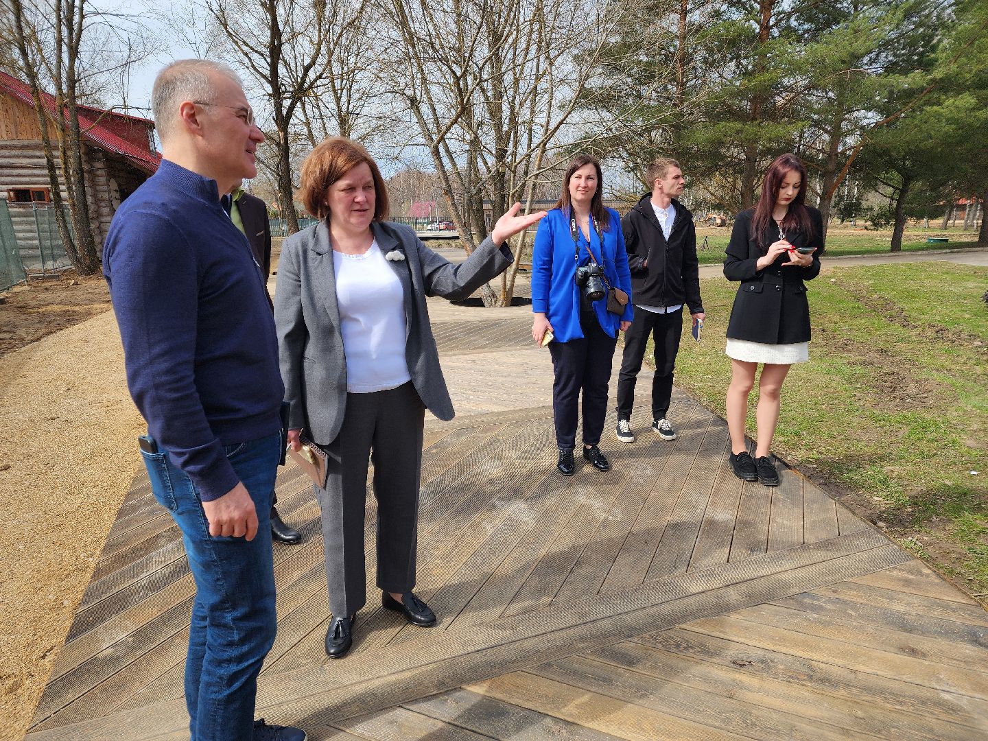 Чехов, село Мелихово, музей-заповедник Мелихово, депутат Госдумы РФ, Александр Коган, встреча с жителями, обращения жителей, реконструкция музея, благоустройство, привокзальная площадь,