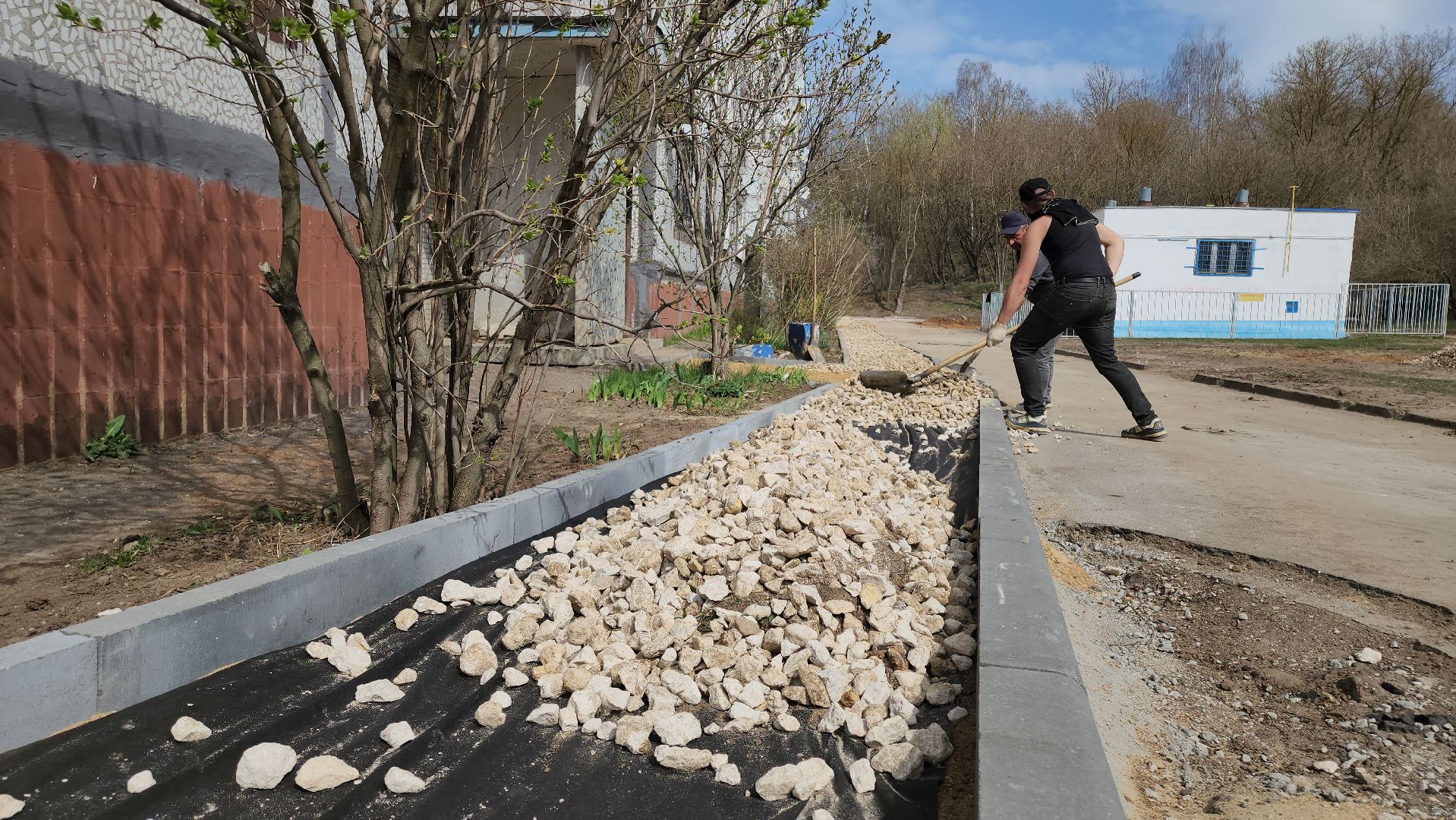 кашира, кбдт, благоустройство, дворовая территория, асфальт, бордюр, парковка,