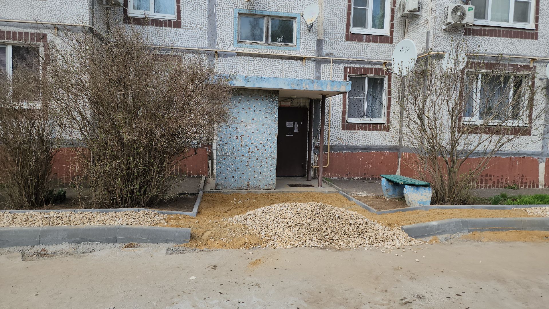 кашира, кбдт, благоустройство, дворовая территория, асфальт, бордюр, парковка,