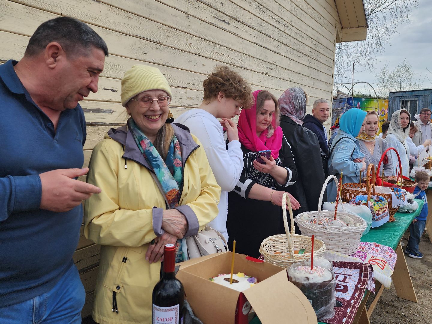 Пасха, Никольский храм, Подольск, Благотворительность, Куличи,