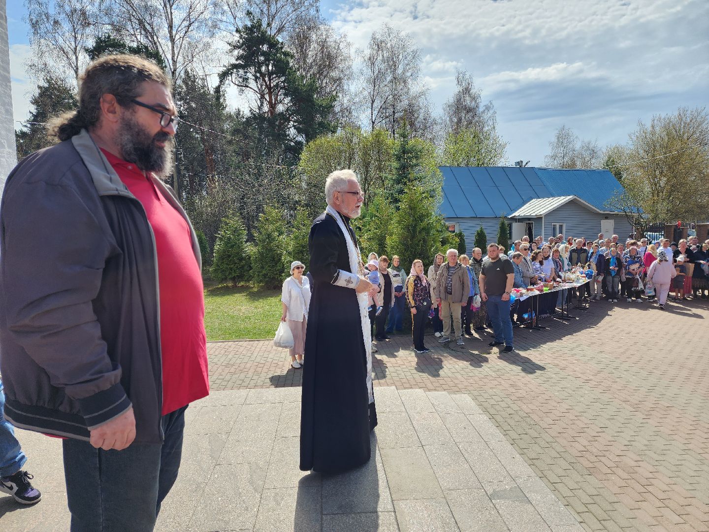 раменское, религия, пасха, освящение пасхальных явств в храме в загорново,