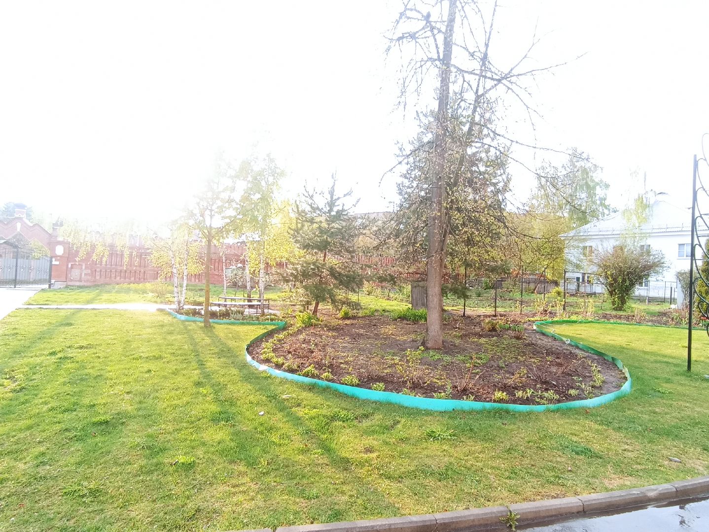 Серпухов, Подмосковье, монастырь, весна, тюльпаны, цветение, черешня, туризм, православие, поломничество