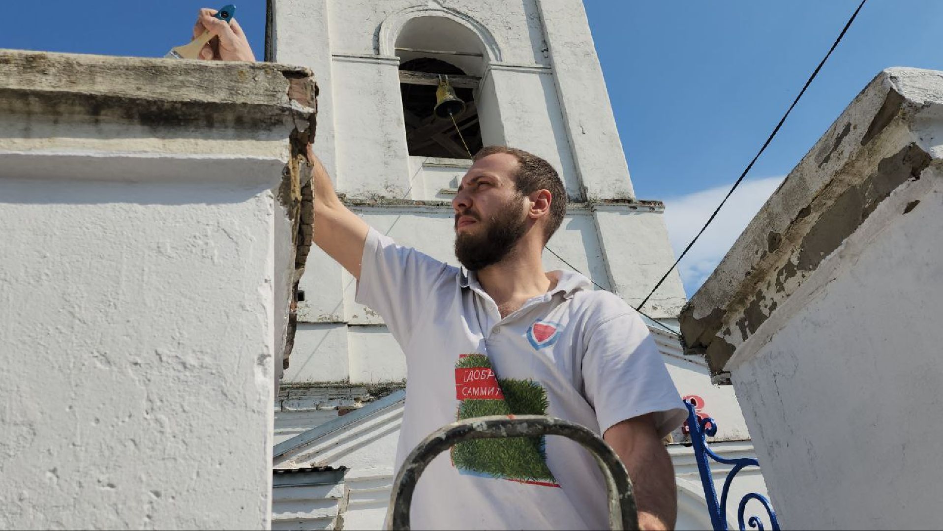 Луховицы,  субботник в храме,