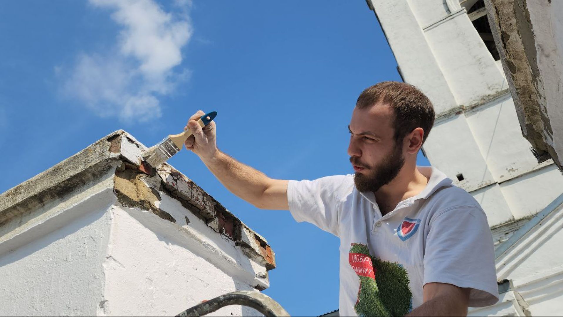 Луховицы,  субботник в храме,