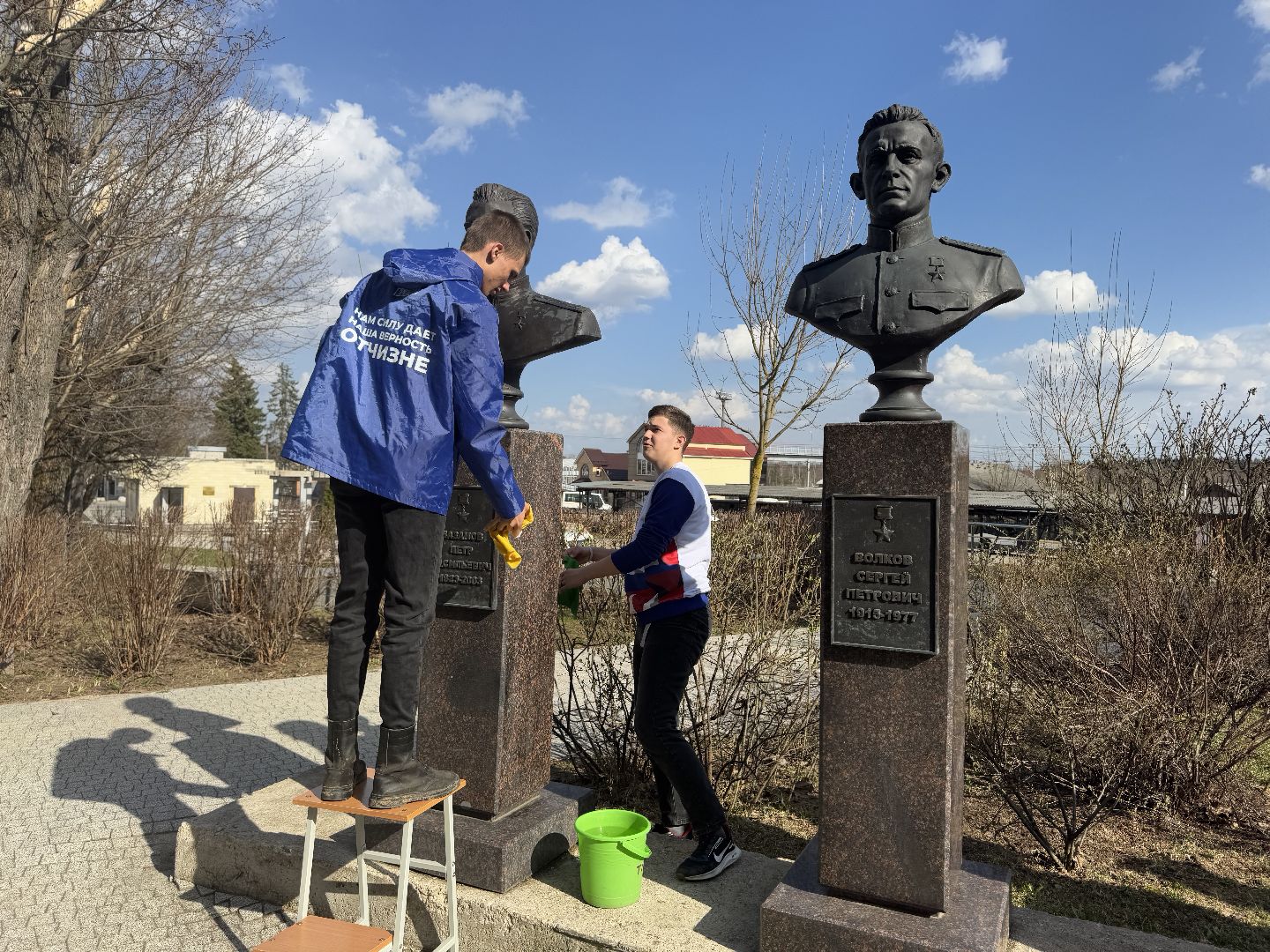 шаховская, забота о памятниках, акция, волонтеры,