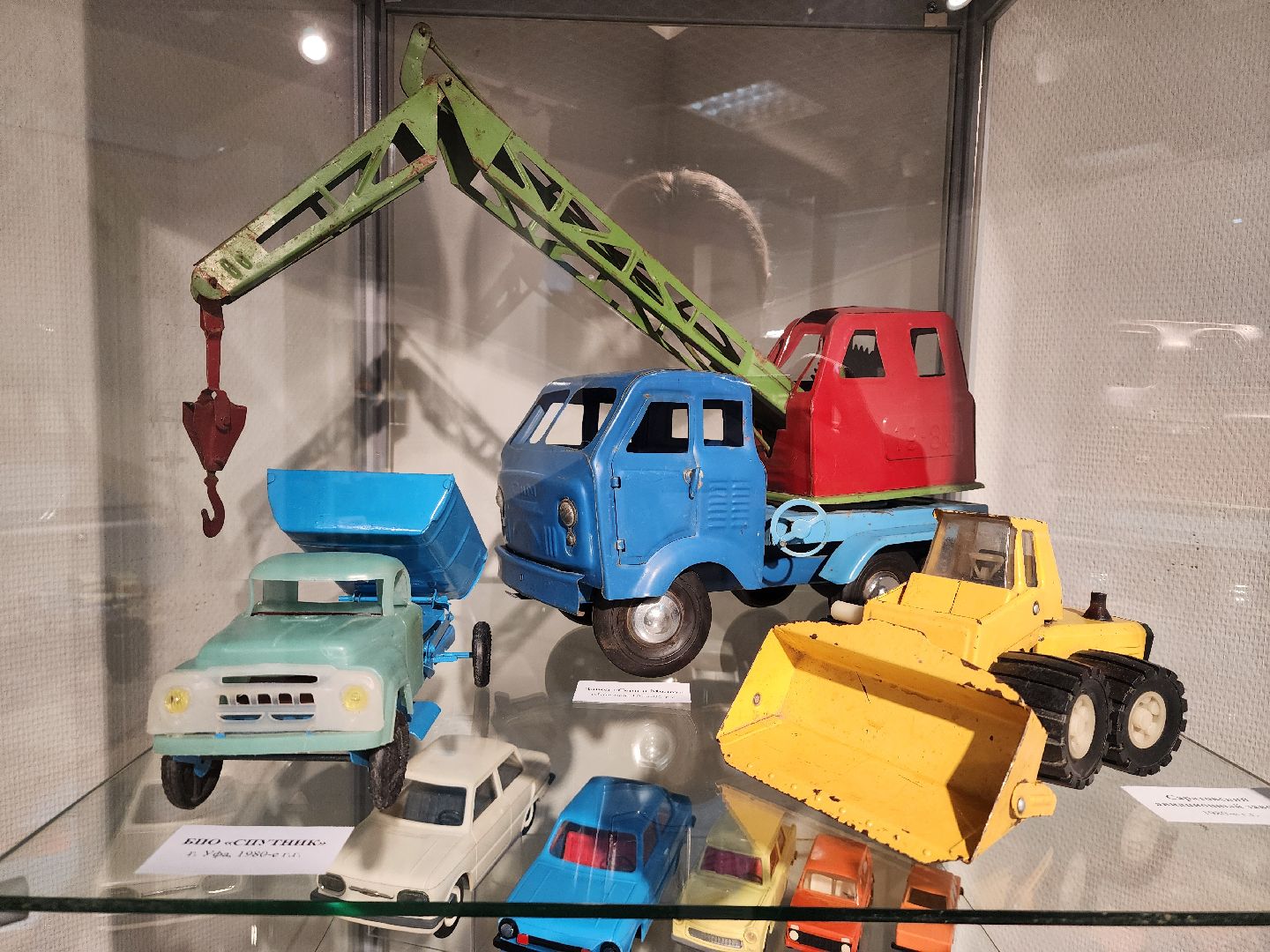 мытищи, выставка, ретро, машины,