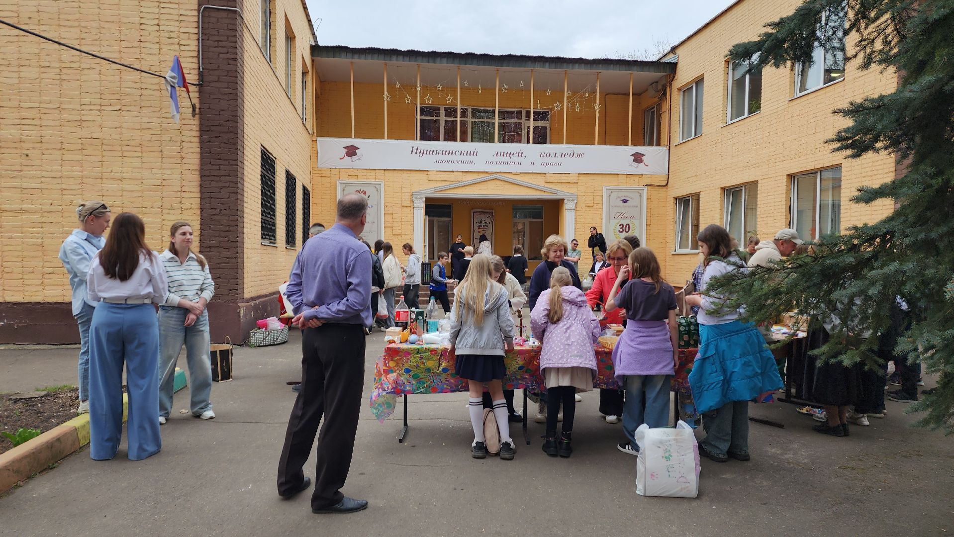 пушкино, пасхальная неделя, лицей, куличи, экономика, школьники подмосковья,образовательная акция,вертикалки,