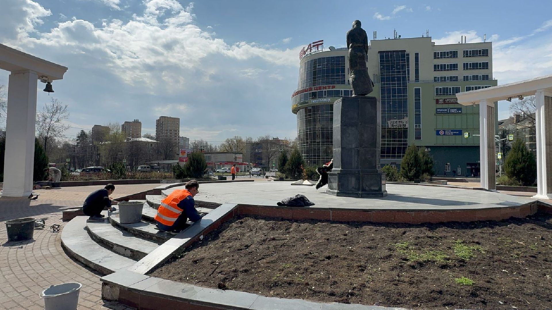 пушкино, благоустройство, мемориал,плитка, восстановление, восстановительные работы,вертикалки,