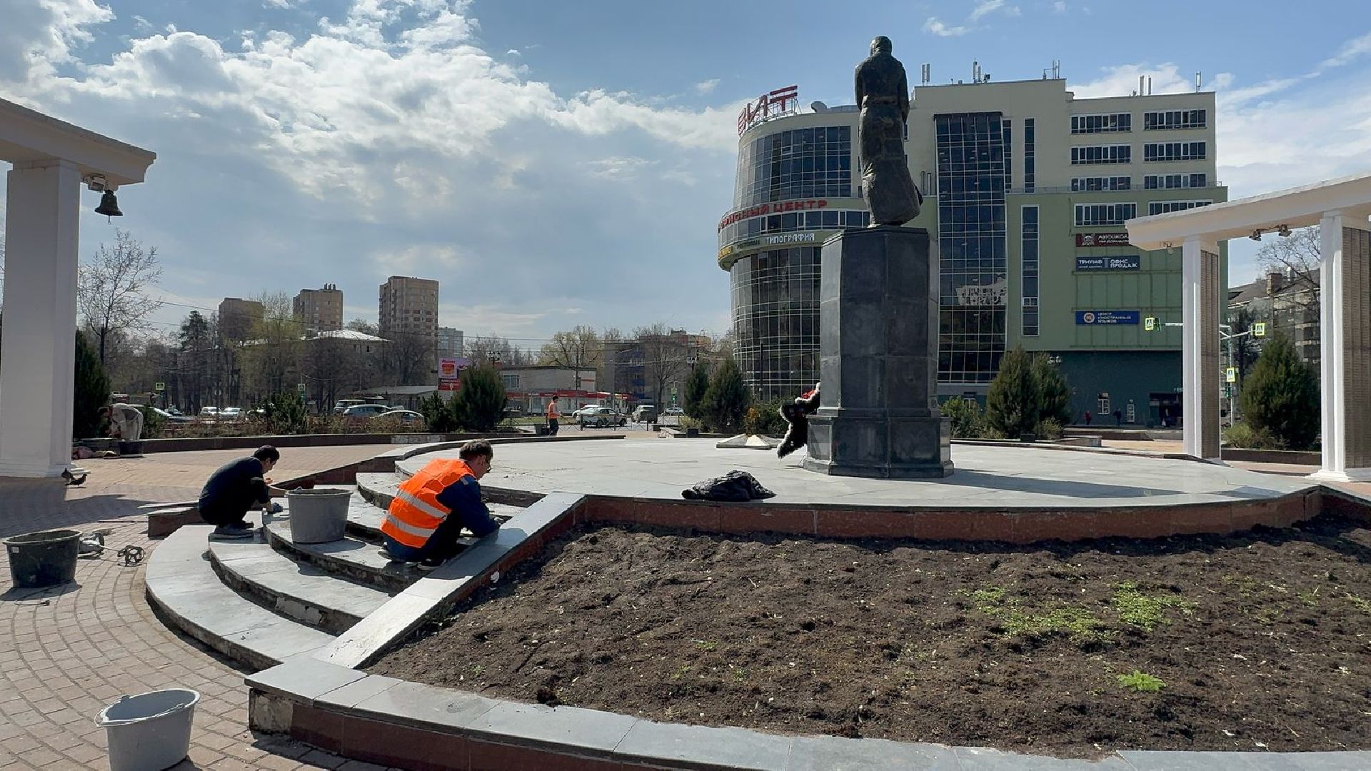 пушкино, благоустройство, мемориал,плитка, восстановление, восстановительные работы,вертикалки,