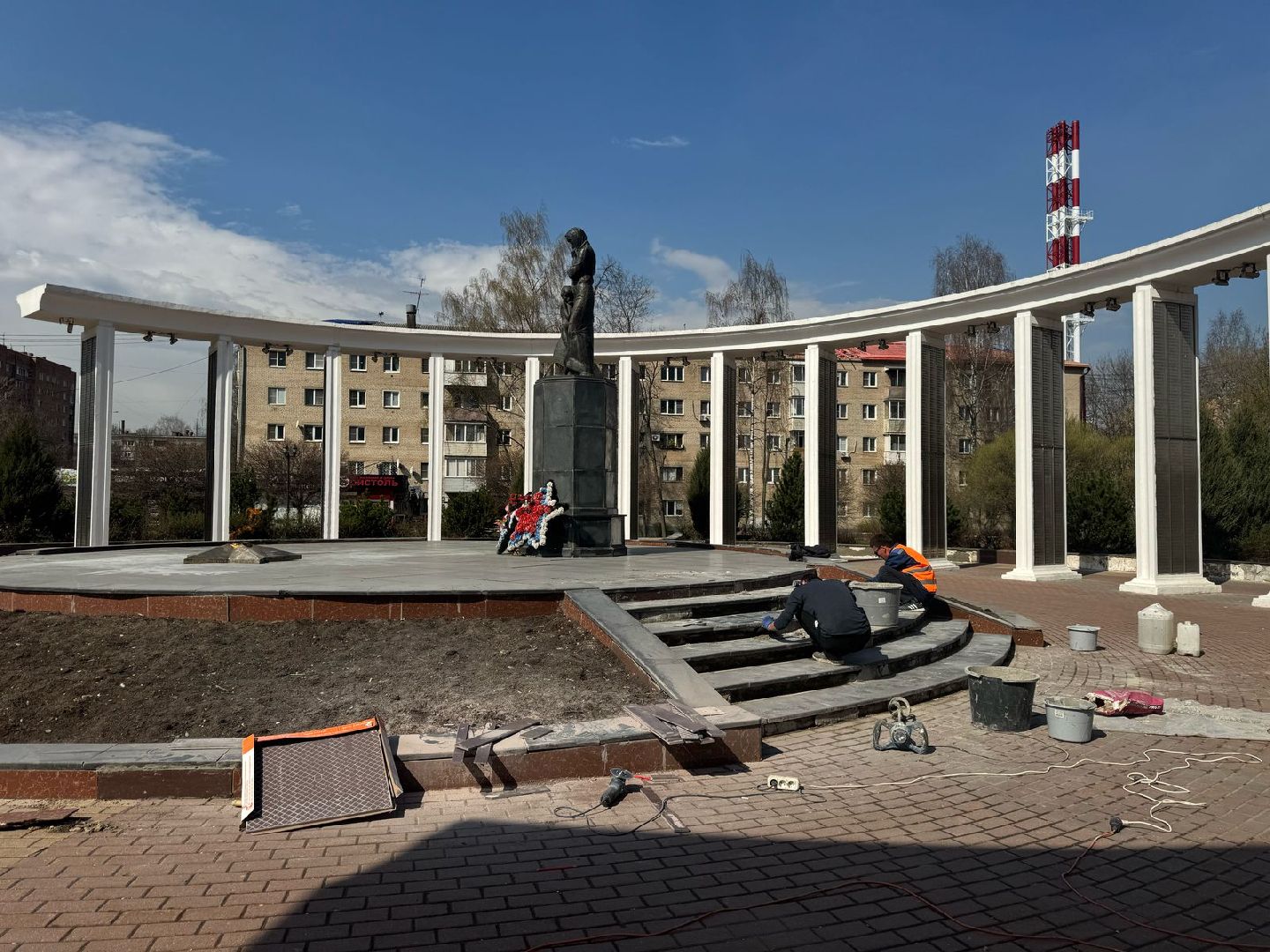 пушкино, благоустройство, мемориал,плитка, восстановление, восстановительные работы,вертикалки,