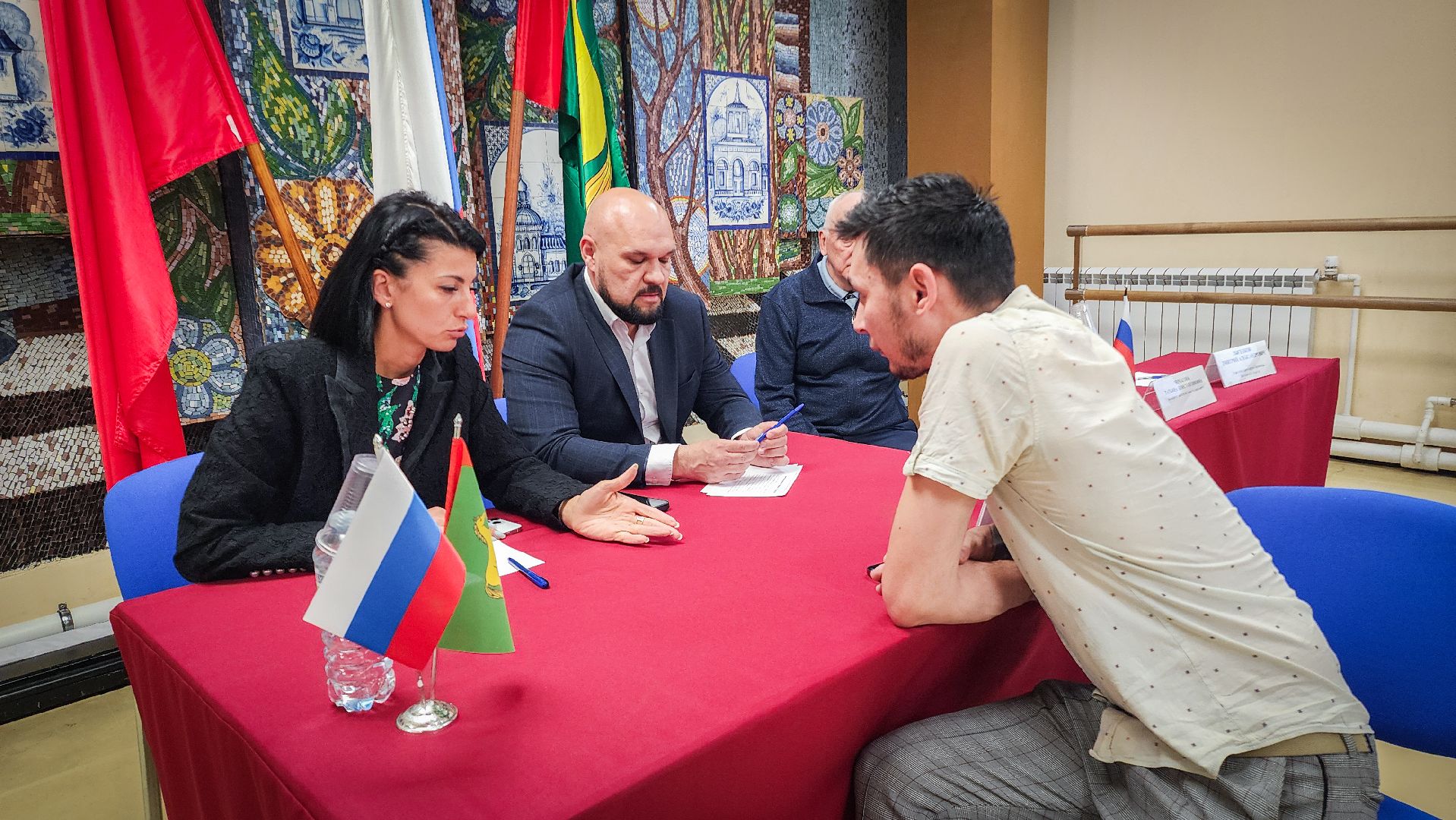 автопробег с государственными флагами, 9 мая,бронницы, выездная администрация ,